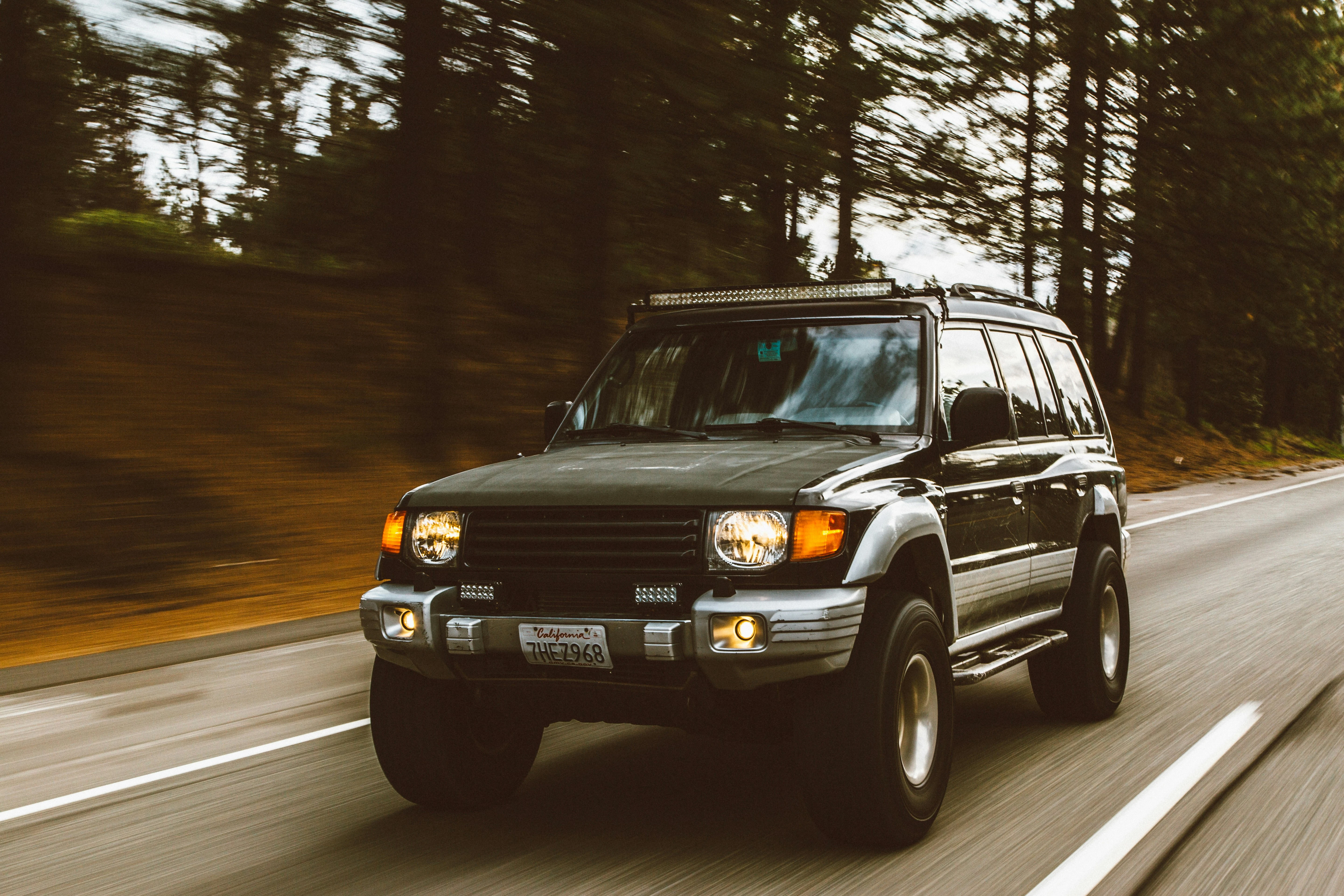 fast-moving-car