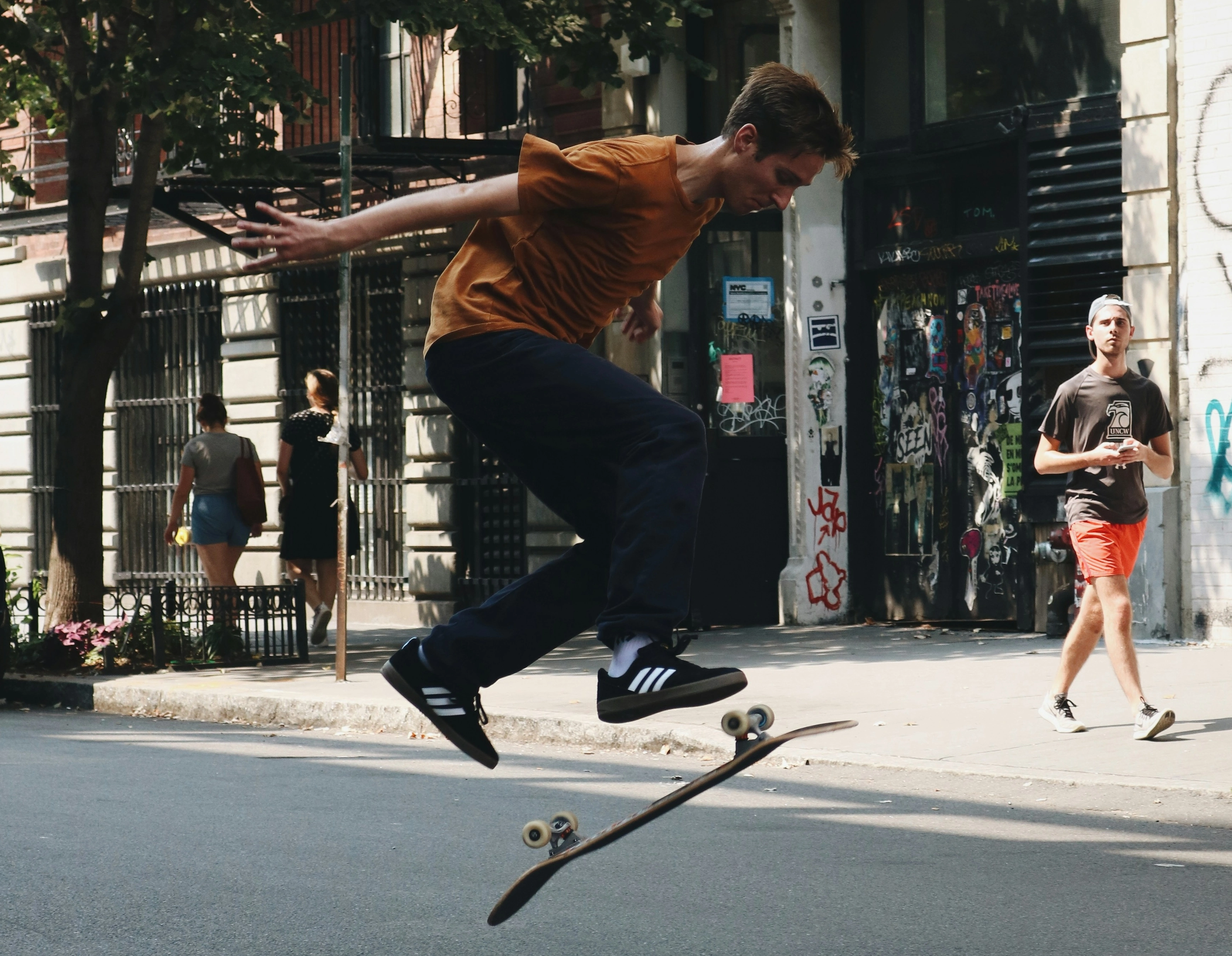 skateboarding-boy-jumping